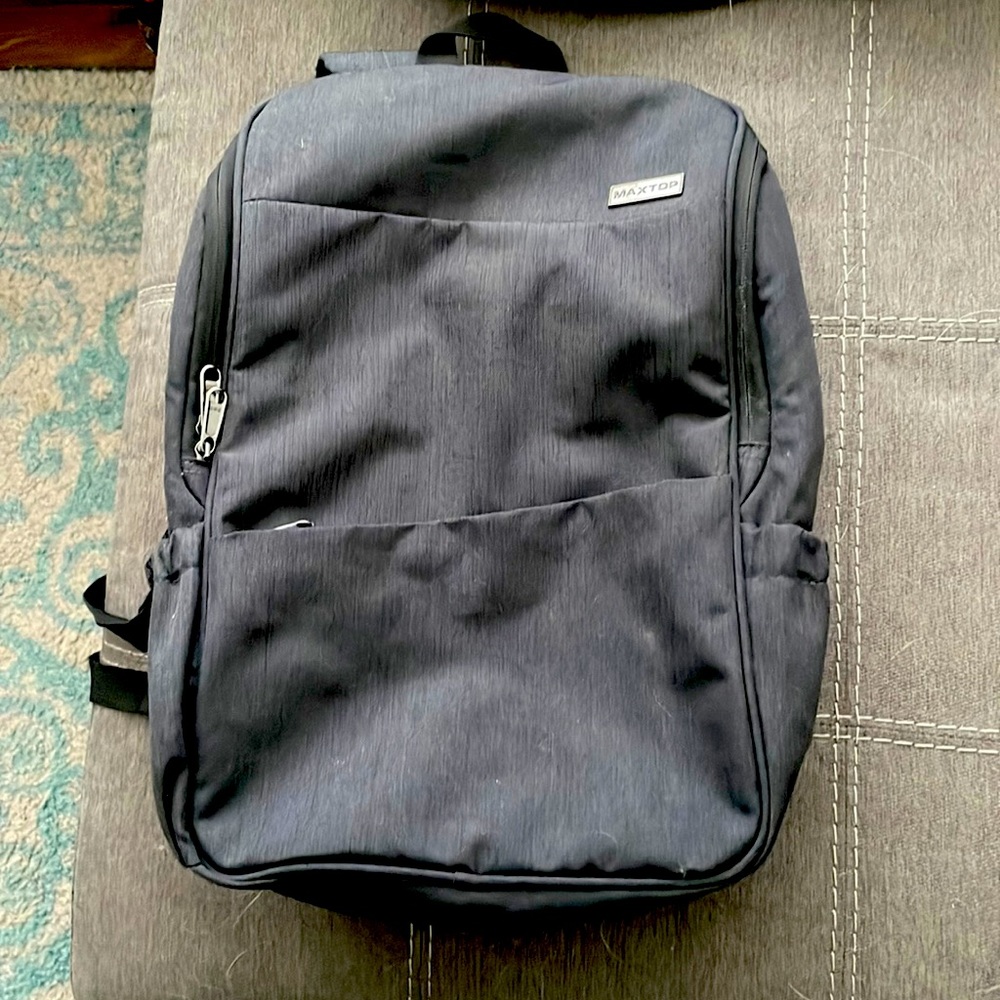 Black Maxtop backpack. College book/laptop bag.